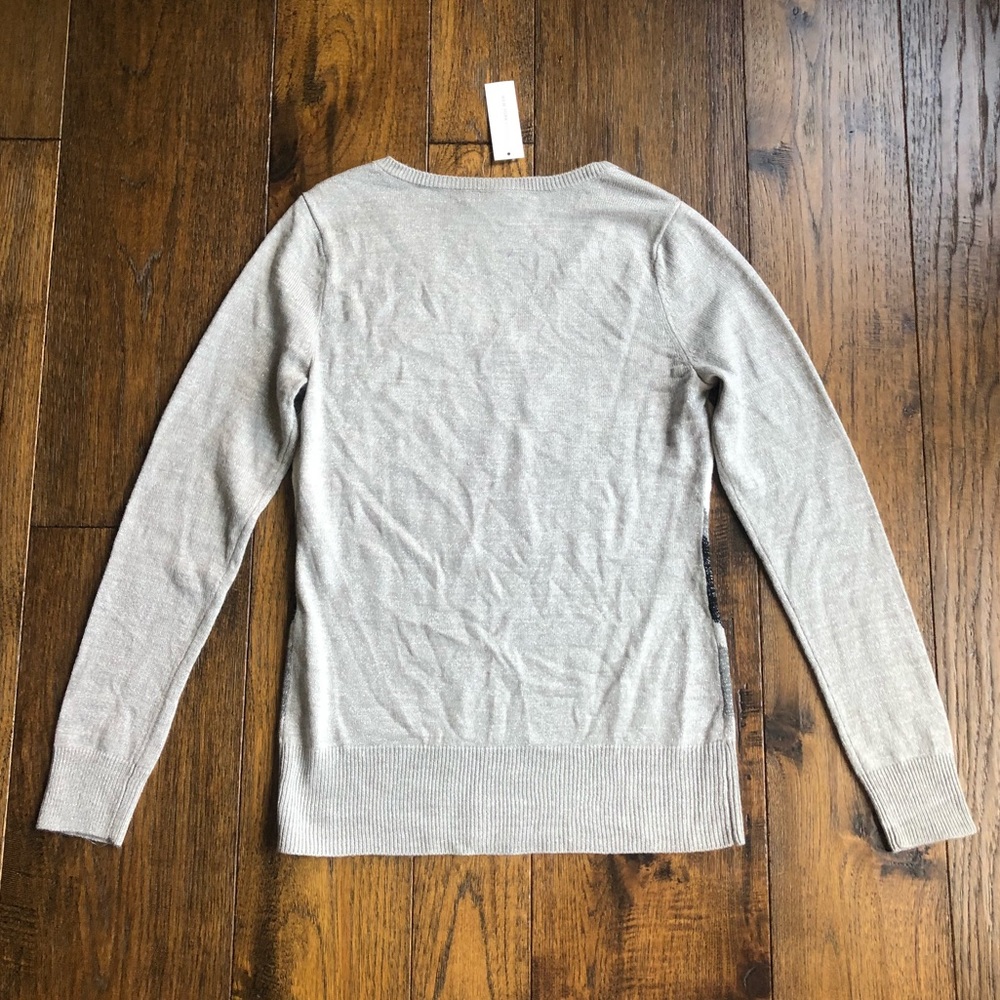 NY & Co. Black/Gray/White Chevron print LS V-neck long sleeve sweater. NWT - Picture 7 of 7